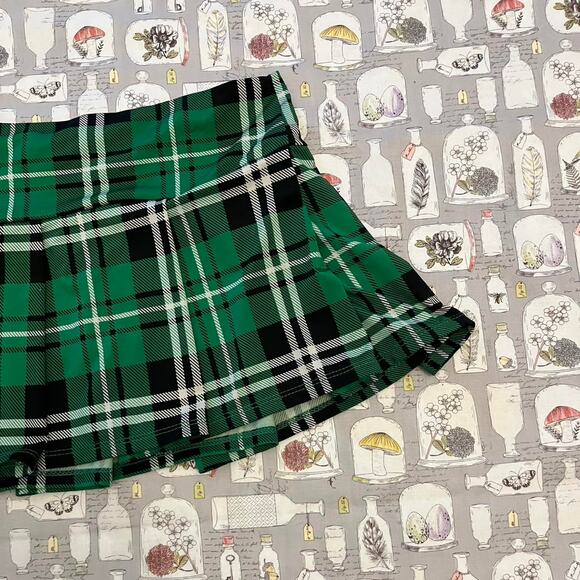 Green Plaid Mini Skirt - Picture 3 of 5